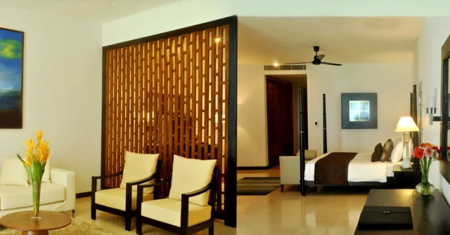 Step into effortless luxury ✨

�Our Club Suite Rooms offer expansive elegance, garden or ocean views, and all the space you need to unwind in style. Your serene coastal escape starts here.

#ClubSuiteExperience #BlueWaterLuxury #SuiteLife #GeoffreyBawaDesign #WadduwaRetreat #SriLankaHotels